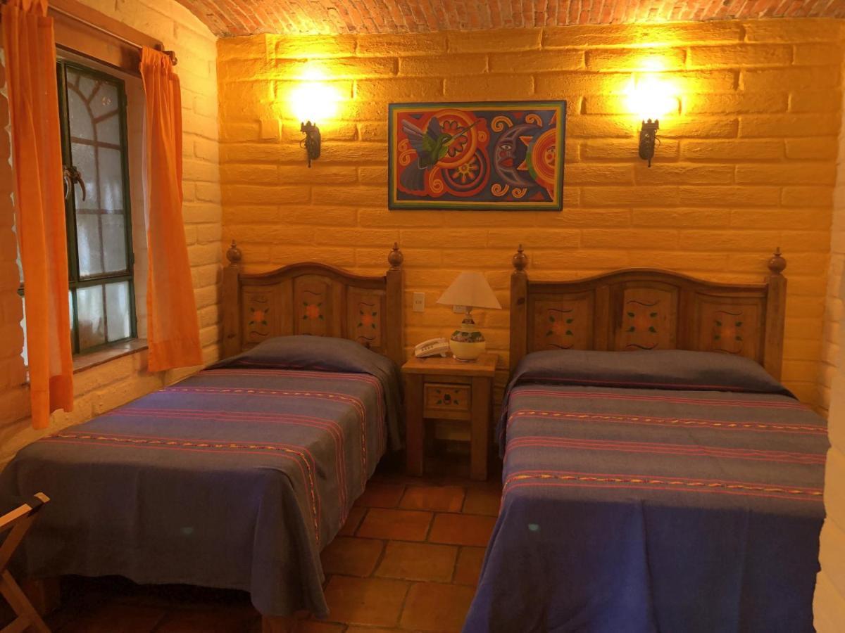 Casa Del Retono Bed and Breakfast Tlaquepaque Buitenkant foto