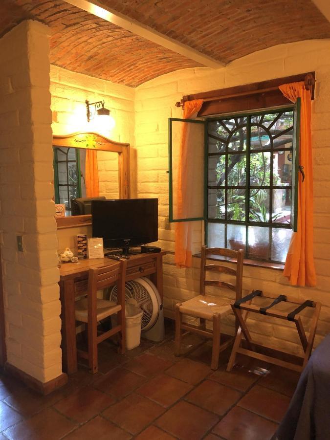 Casa Del Retono Bed and Breakfast Tlaquepaque Buitenkant foto