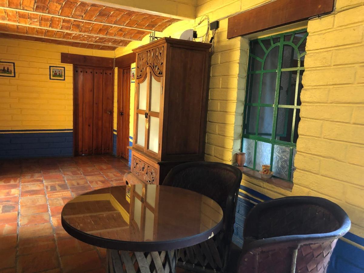 Casa Del Retono Bed and Breakfast Tlaquepaque Buitenkant foto